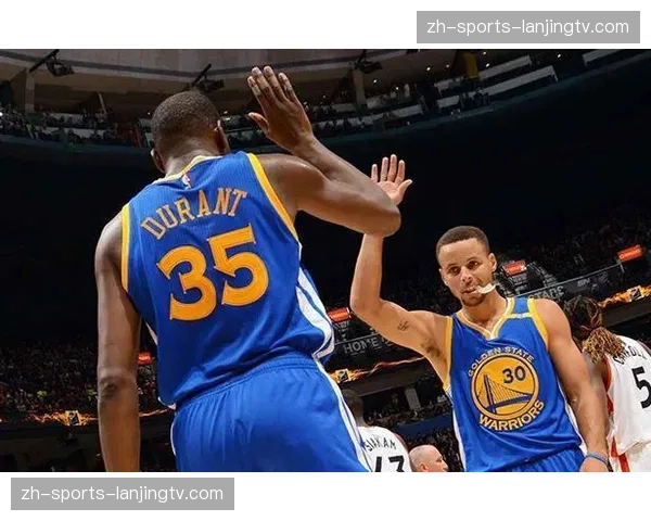 追梦格林多项数据跌至生涯冰点 勇士防守核心状态堪忧 追梦格林多项数据跌至生涯冰点 勇士防守核心状态堪忧